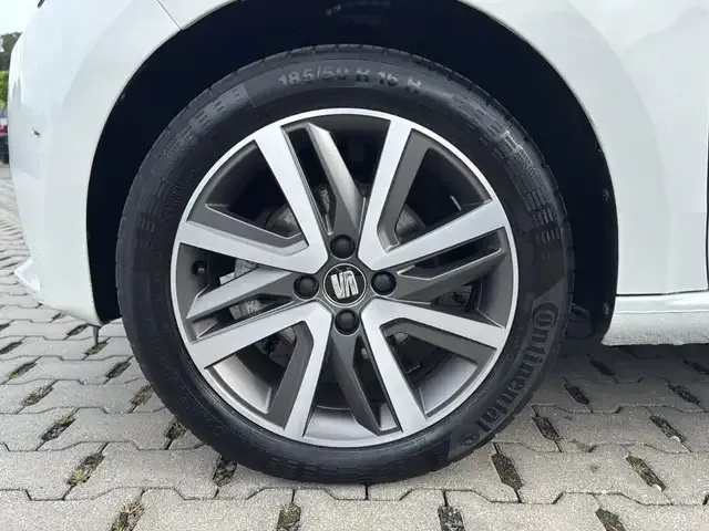 SEAT Mii