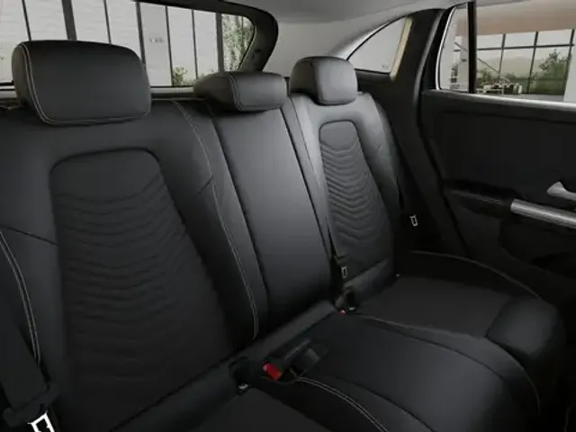 Mercedes-Benz GLA 220