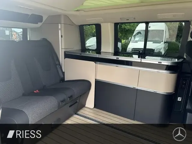 Mercedes-Benz Marco Polo