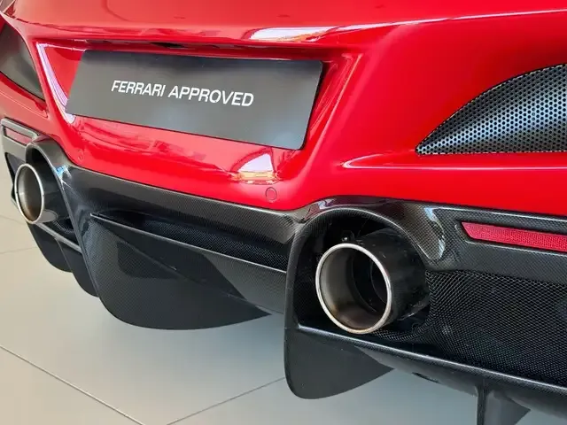 Ferrari F8 Tributo