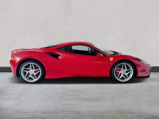 Ferrari F8 Tributo
