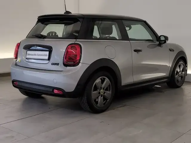 MINI Cooper SE