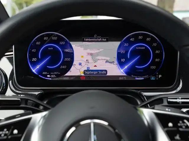 Mercedes-Benz EQE 300