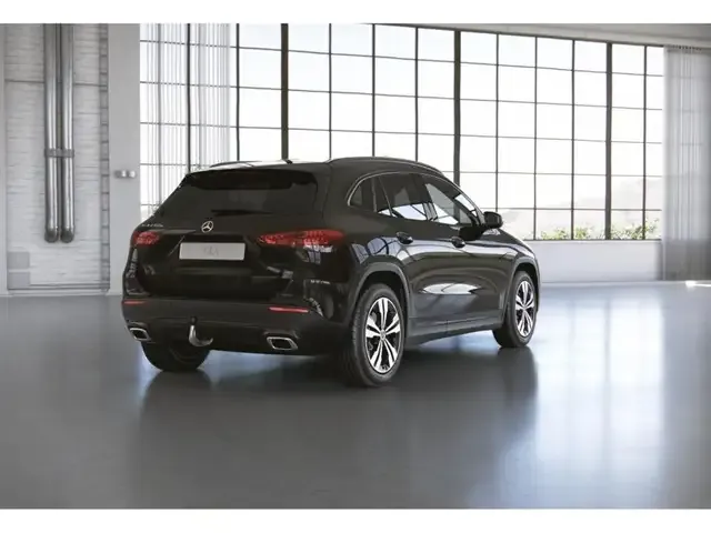 Mercedes-Benz GLA 250