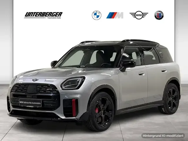 MINI John Cooper Works Countryman