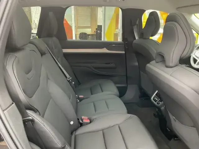 Volvo EX90