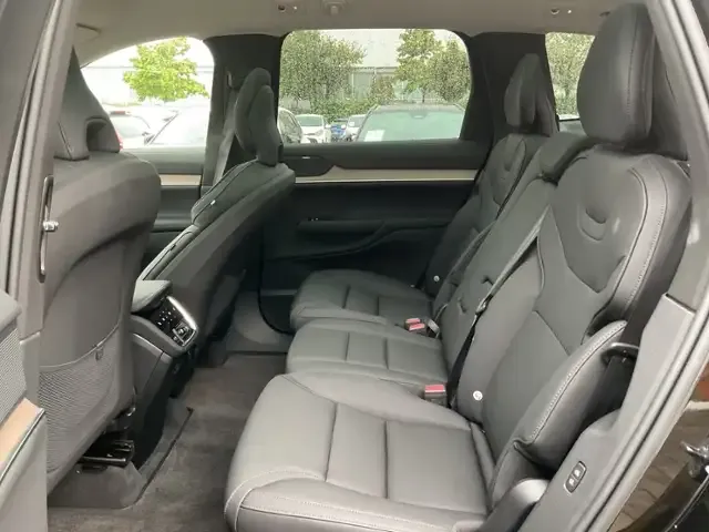 Volvo EX90