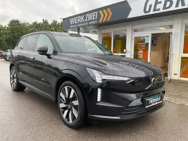 Volvo EX90