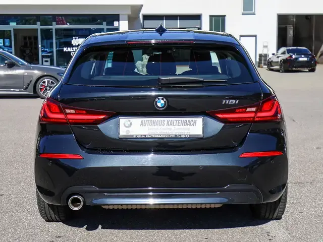 BMW 118