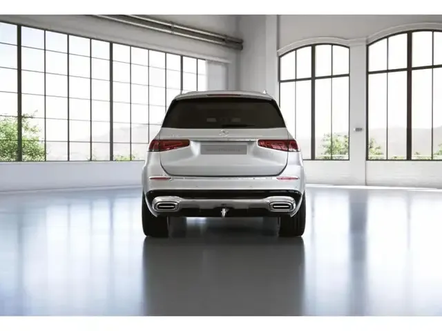 Mercedes-Benz GLS 600