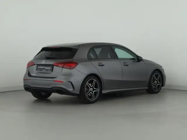 Mercedes-Benz A 220