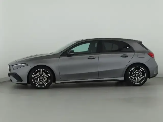 Mercedes-Benz A 220