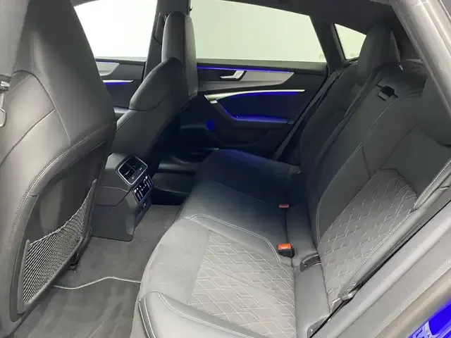 Audi S7