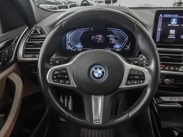 BMW iX3