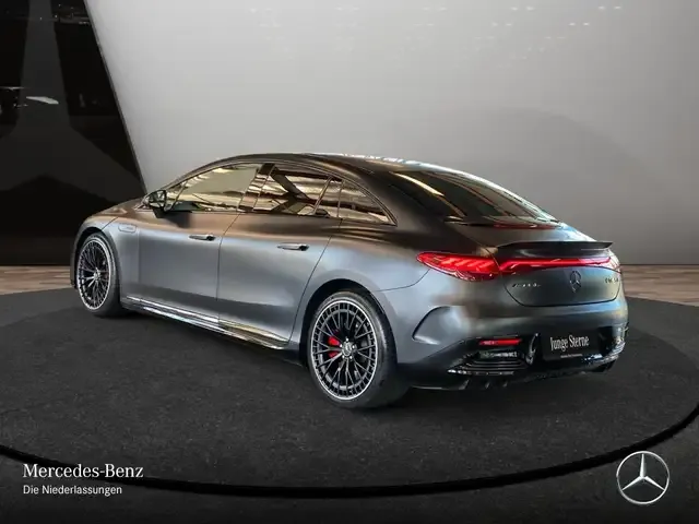 Mercedes-Benz EQE 53