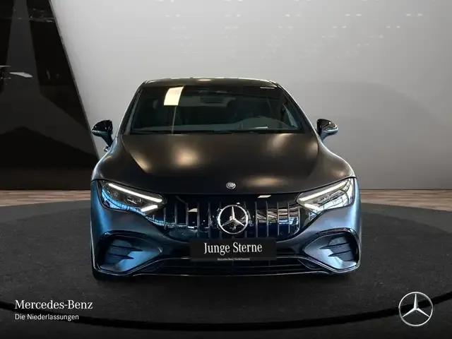 Mercedes-Benz EQE 53