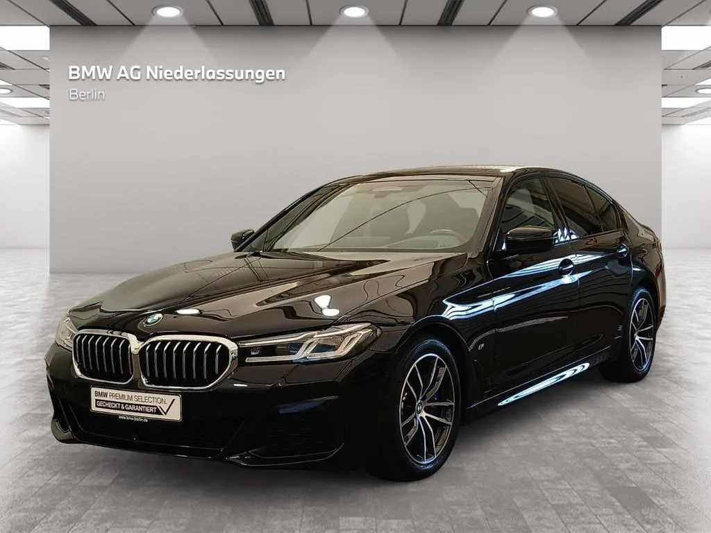 BMW 530