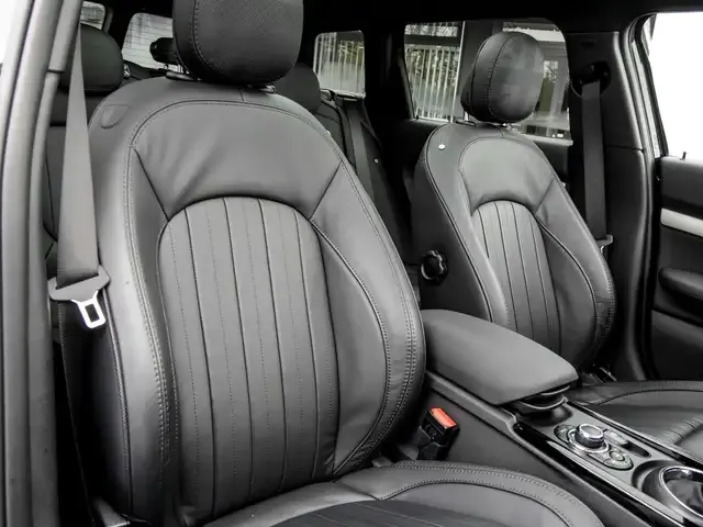 MINI John Cooper Works Clubman