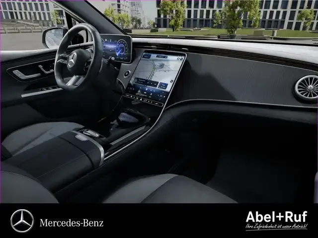 Mercedes-Benz EQE 350