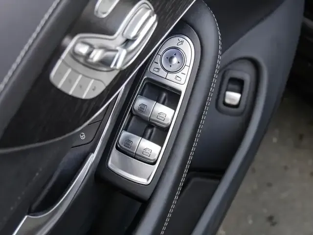 Mercedes-Benz C 63 AMG