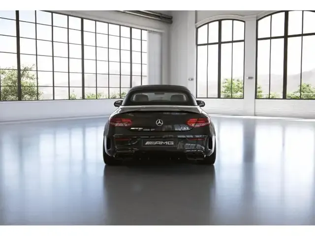 Mercedes-Benz C 63 AMG