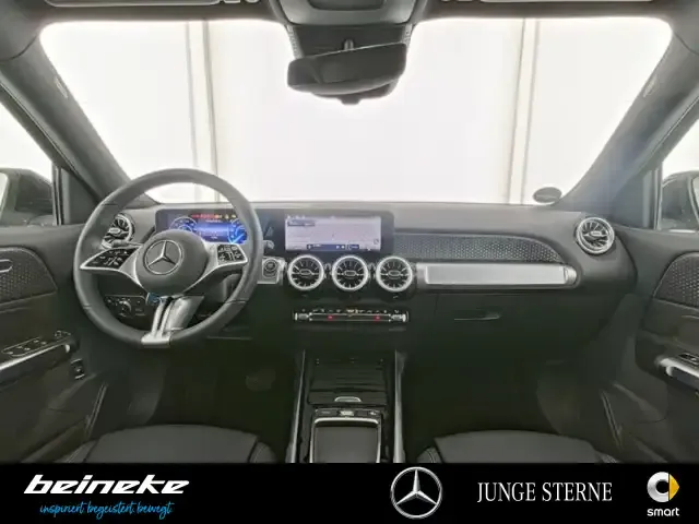 Mercedes-Benz EQB 300