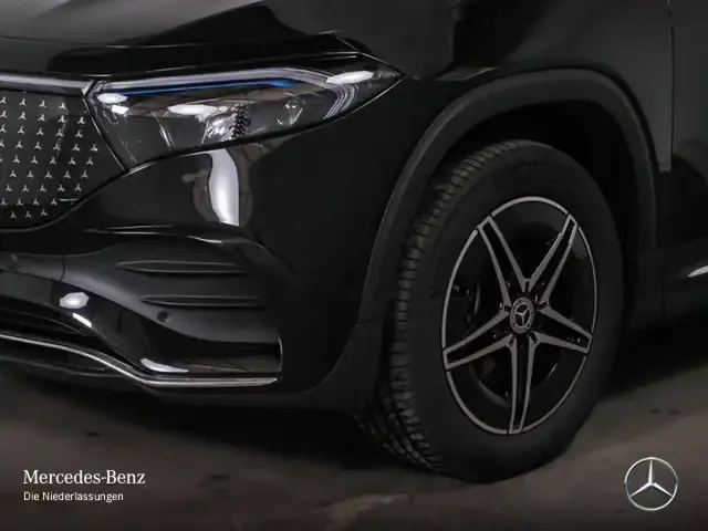 Mercedes-Benz EQB 300