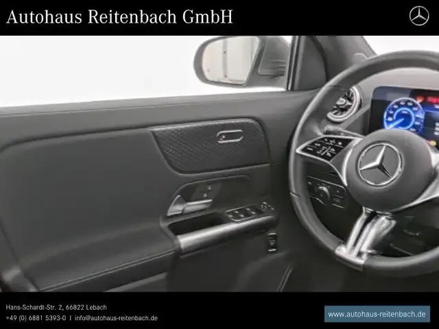 Mercedes-Benz EQA 350