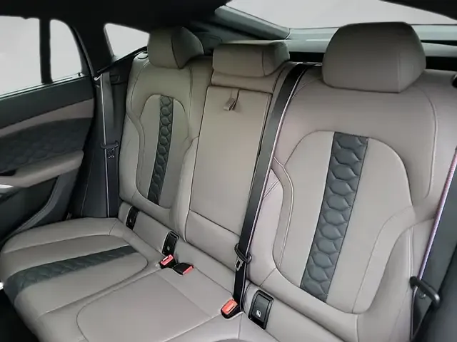 BMW X6 M