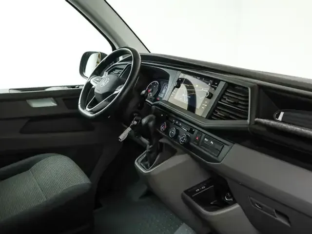 Volkswagen T6.1 Kombi