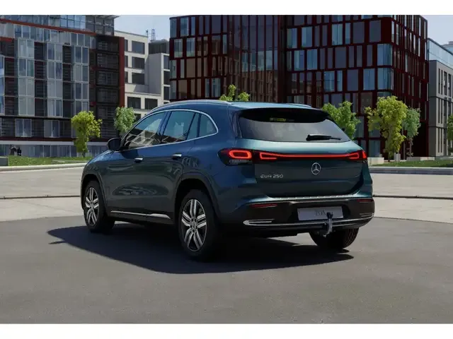 Mercedes-Benz EQA 250