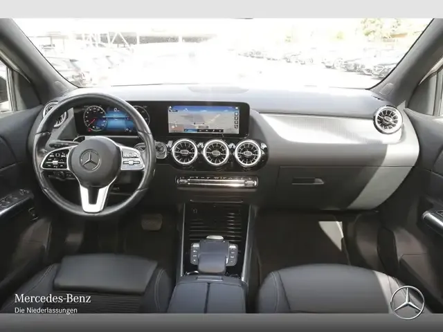 Mercedes-Benz EQA 250