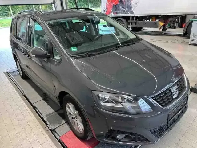 SEAT Alhambra