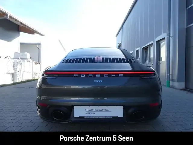 Porsche 992