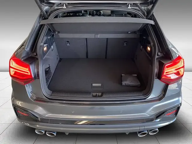 Audi SQ2