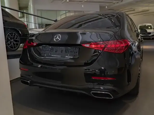 Mercedes-Benz C 220