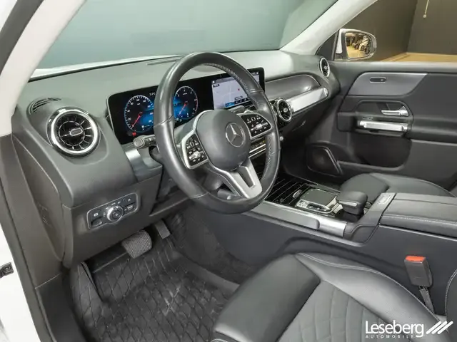 Mercedes-Benz GLB 200
