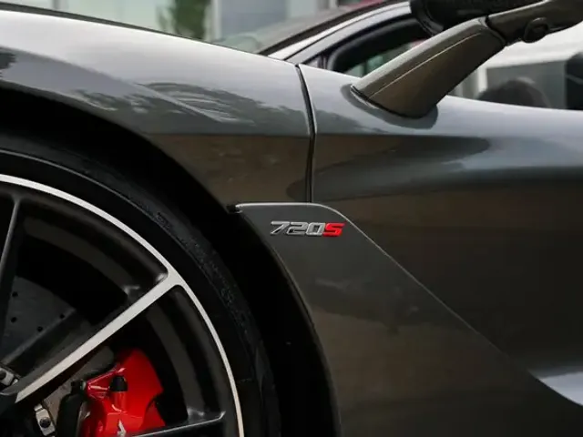 McLaren 720S
