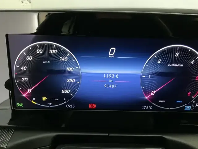 Mercedes-Benz C 220