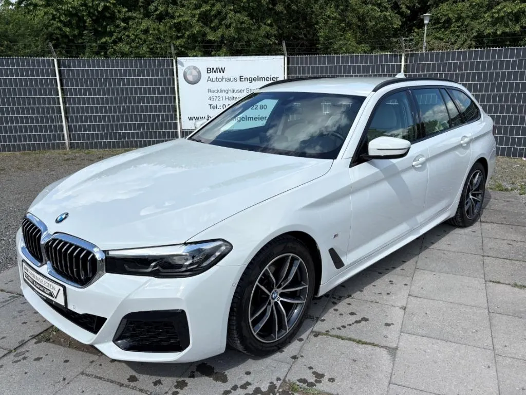 BMW 520