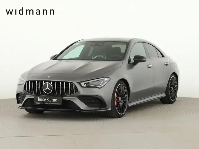 Mercedes-Benz CLA 35 AMG