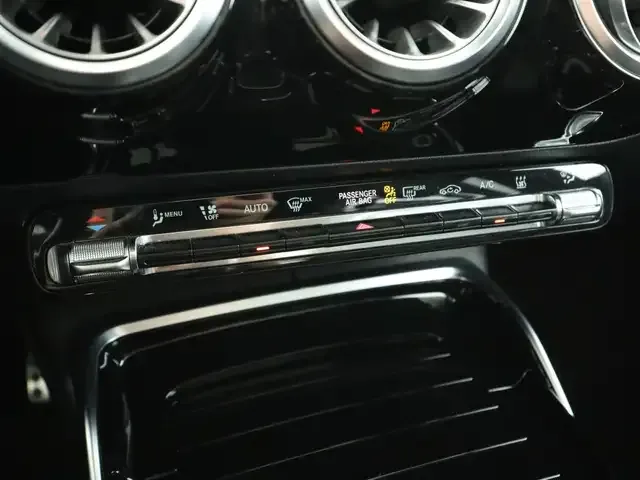 Mercedes-Benz CLA 35 AMG