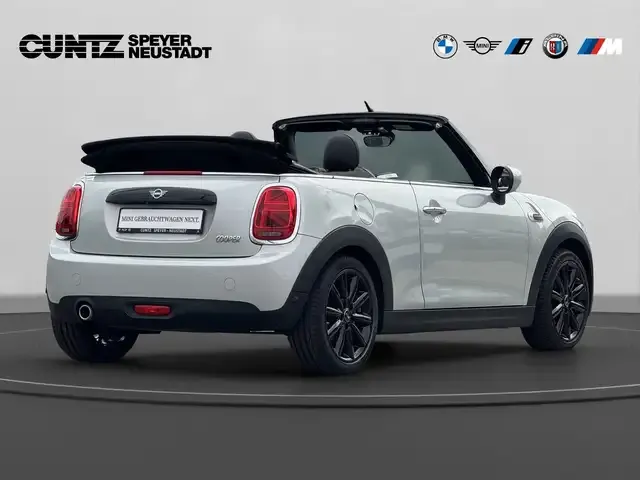 MINI Cooper Cabrio