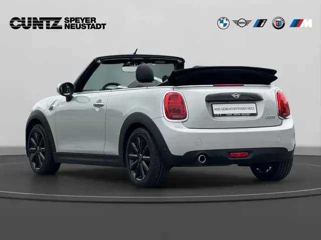 MINI Cooper Cabrio
