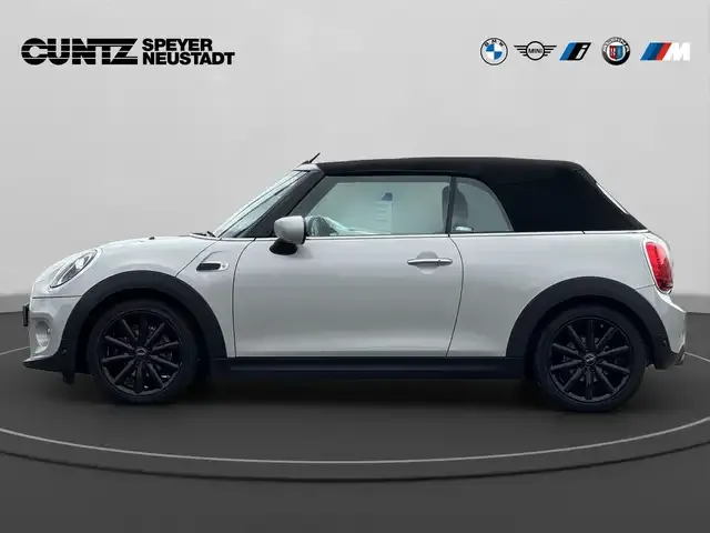 MINI Cooper Cabrio