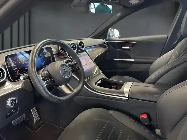 Mercedes-Benz C 220