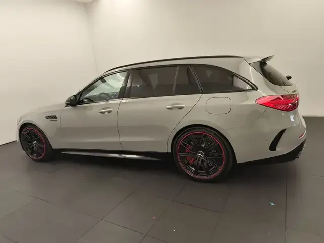 Mercedes-Benz C 63 AMG