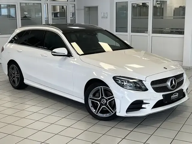 Mercedes-Benz C 220