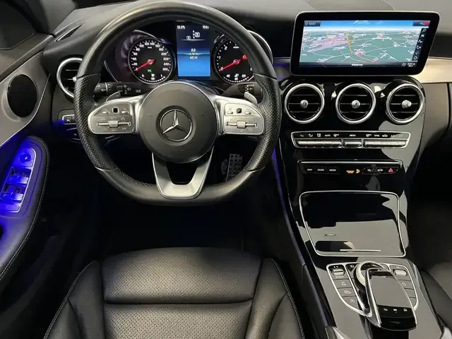Mercedes-Benz C 220