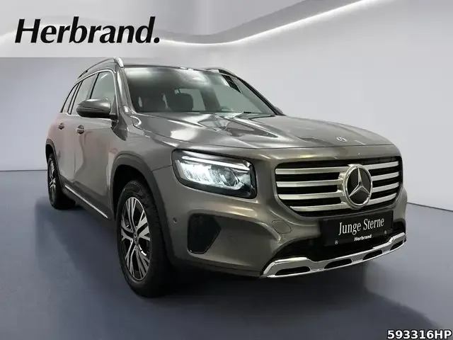 Mercedes-Benz GLB 200